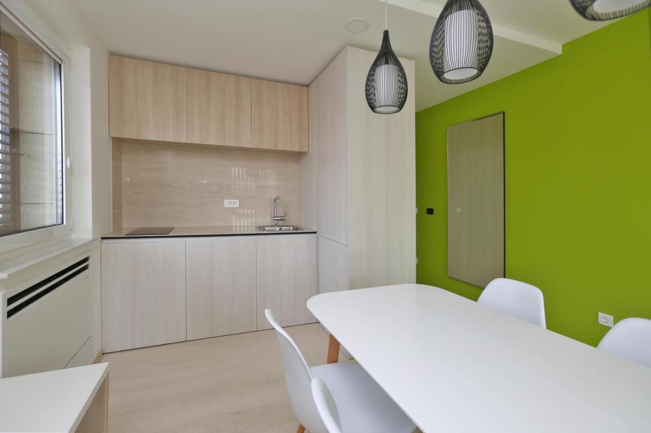 Magic Stone Apartments Baška Voda エクステリア 写真